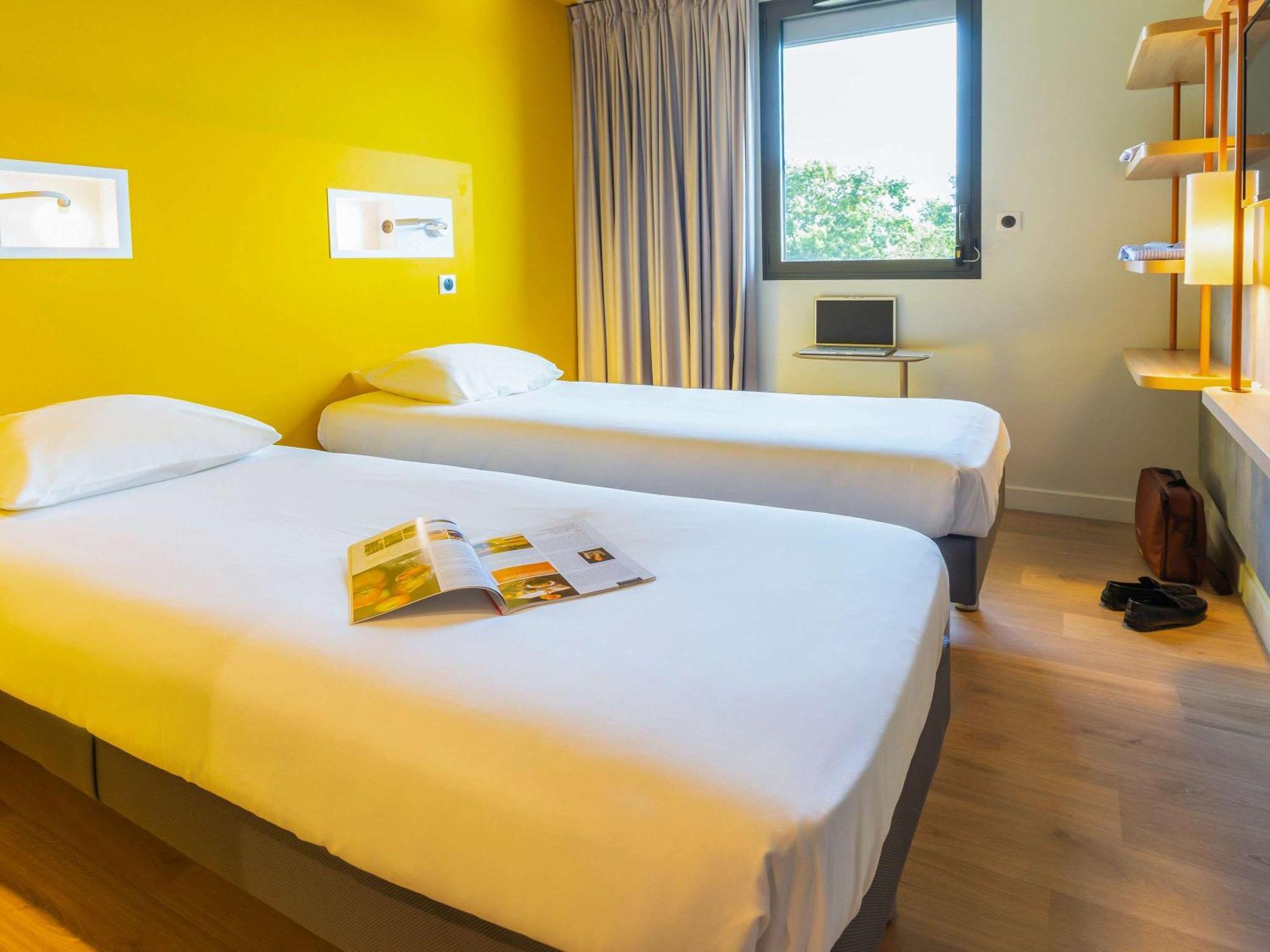 Ibis Budget Rennes Rte Lorient Екстер'єр фото
