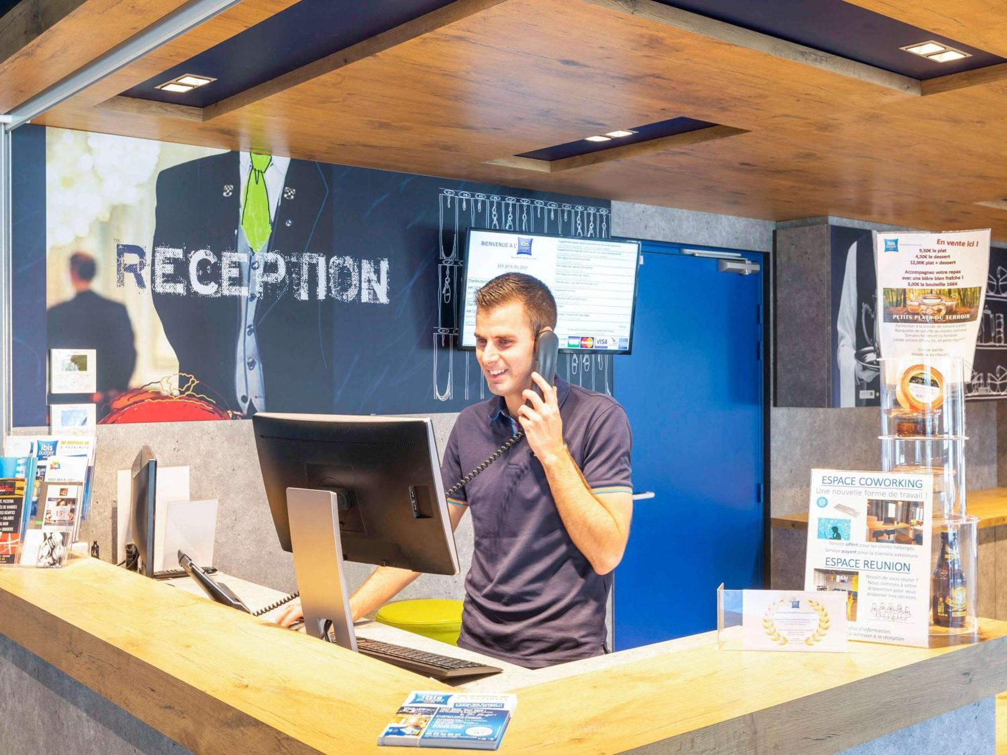 Ibis Budget Rennes Rte Lorient Екстер'єр фото